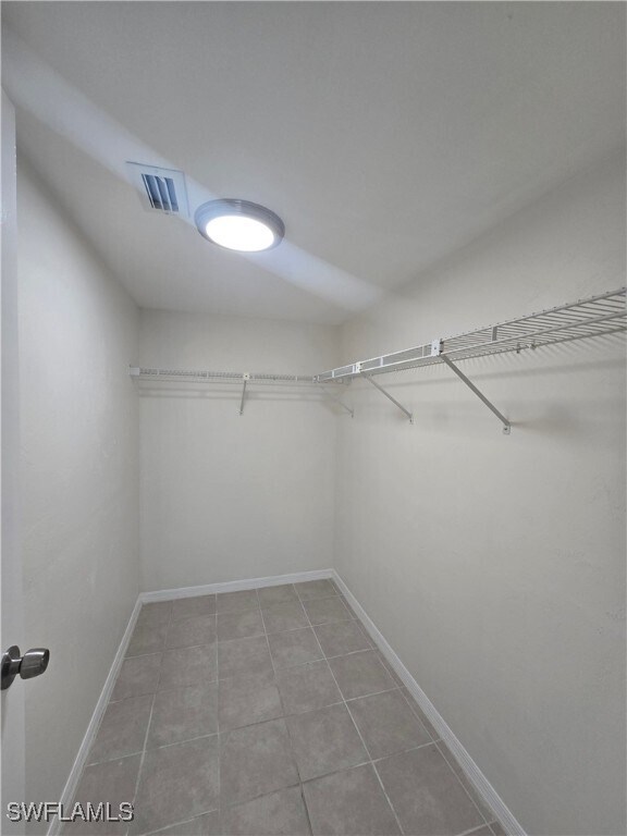 Building Photo - 4815 Triton Ct E