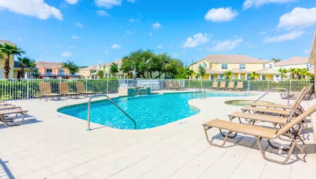 Building Photo - 17326 Serenidad Blvd