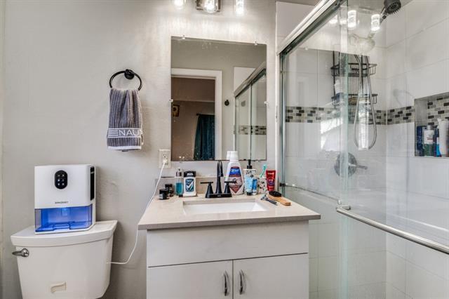 Building Photo - 2817 Cumberland Dr