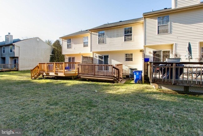 Building Photo - 8602 Andrew Ellicott Ct
