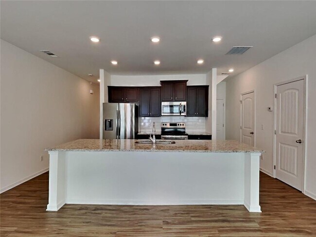 Building Photo - 289 Whitetail Cir