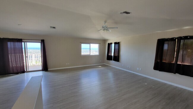 Building Photo - Kahiwelo at Makakilo 3 bedroom home for rent