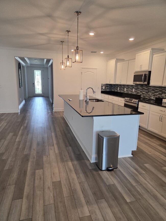 Building Photo - 4 bedroom in Green Cove Springs FL 32043