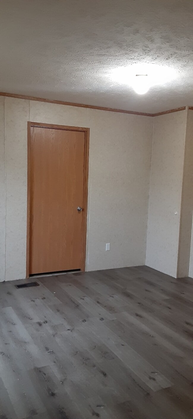 Building Photo - 4648 Karie Ln