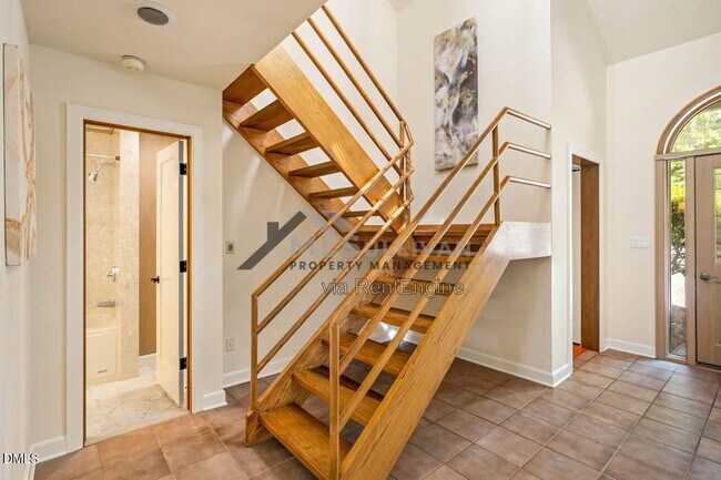 Building Photo - 2227 Graystone Ln