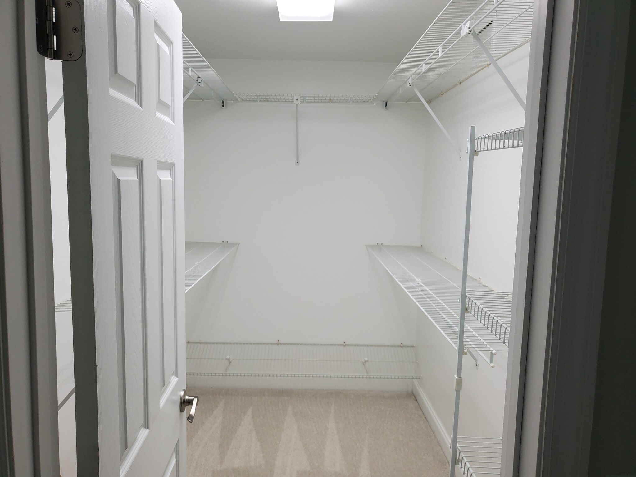 Building Photo - 1257 NE Sago Dr
