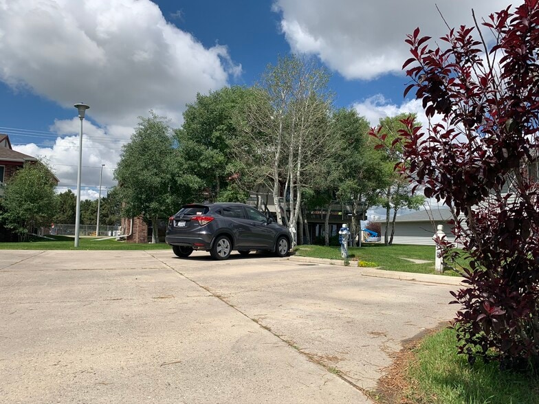 Building Photo - 1604 Sand Ct