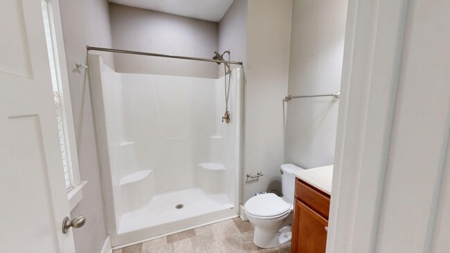 Building Photo - 803 Lindsey Ln