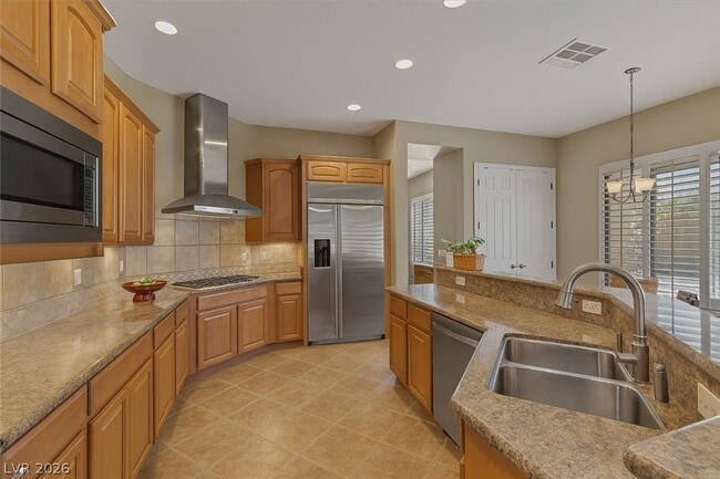 Building Photo - 7418 Bugler Swan Way