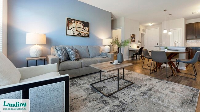 Primary Photo - 915 Brentmoor Dr