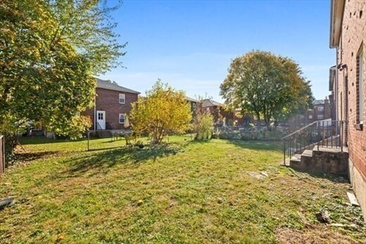 Building Photo - 19 Beechcroft St