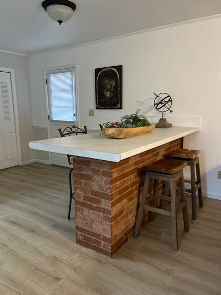 Building Photo - 1002 Ogrady Dr