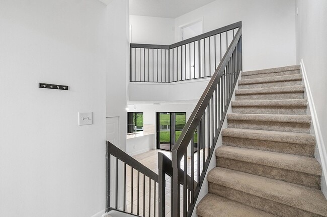 Building Photo - 439 NW 36th Ave