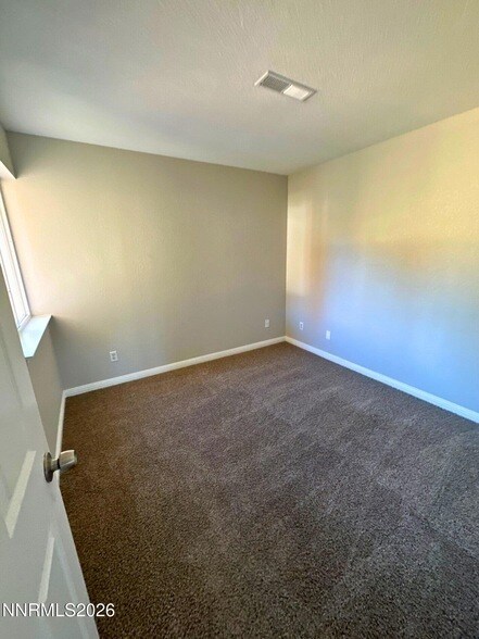 Building Photo - 2624 Alpine Creek Rd