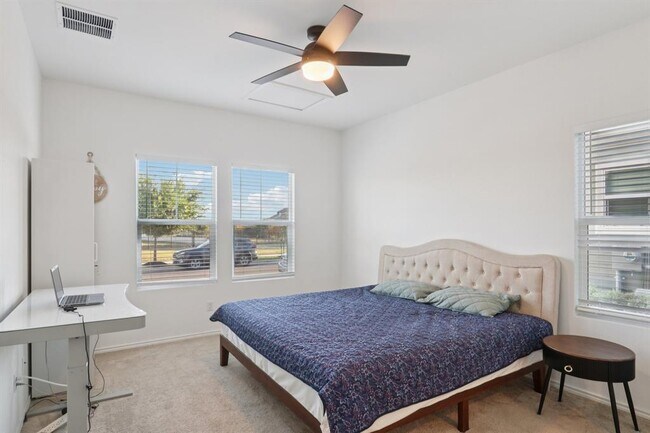 Building Photo - 1521 Cobblecrest Ln