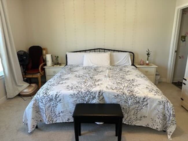 Building Photo - Chesapeake-Townhouse-Cardinal Meadows-3BR-2.5BA-1 Car Garage