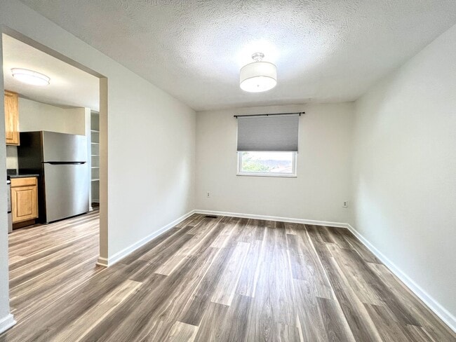 Building Photo - Spacious 3BR w/ Garage & Central AC – Near Pittsburgh Airport