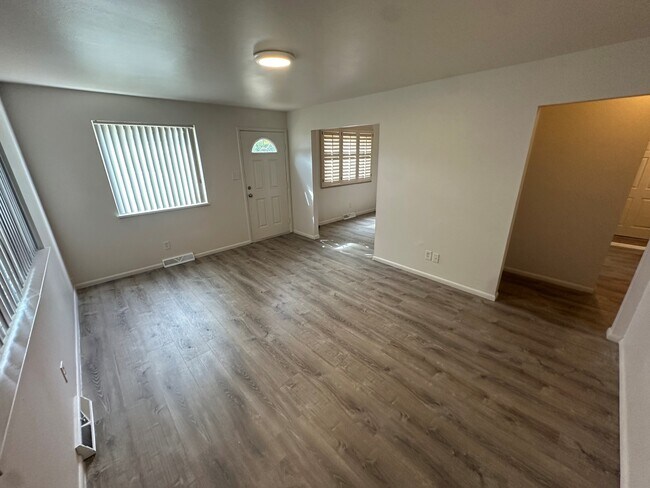 Building Photo - 4638 Swadley St