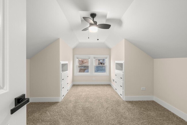 Building Photo - 5542 W 64th St