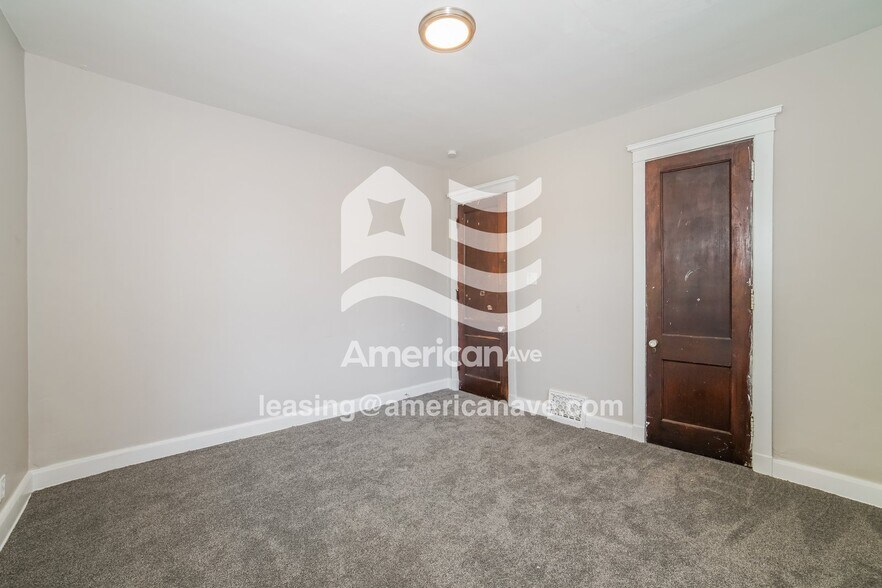 Building Photo - 2103 North North Street