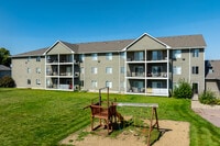 Building Photo - Kingsport Apartments