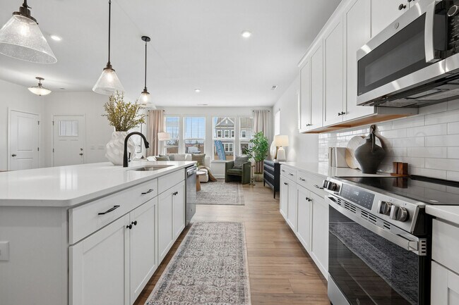 Building Photo - Abode at Miller Farm