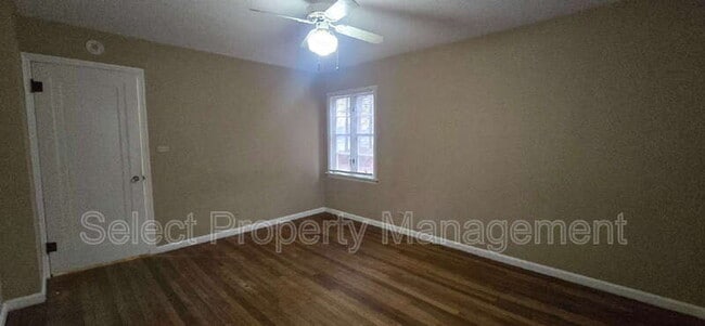 Building Photo - 7610 W Jefferson Blvd