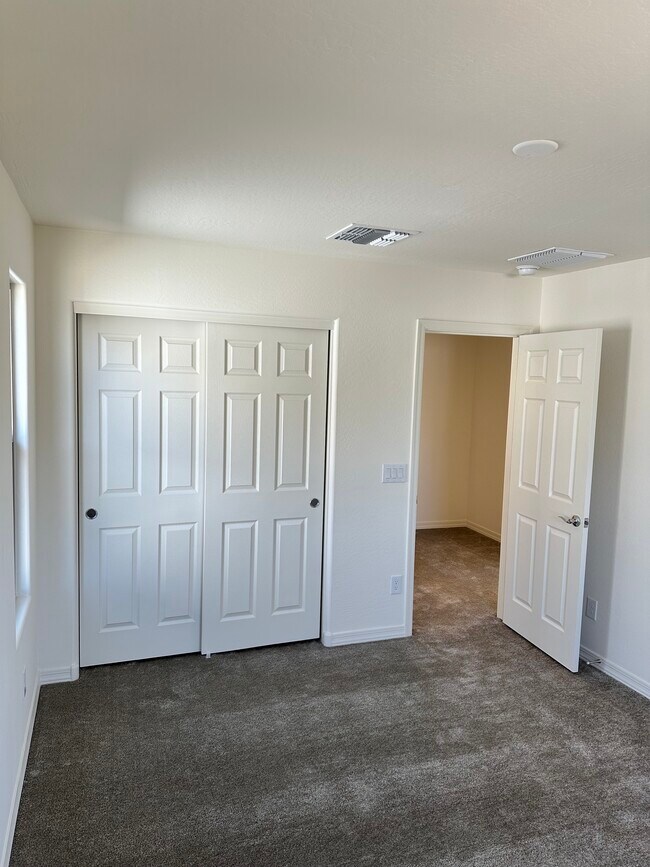 Building Photo - 4228 S 58th Ave