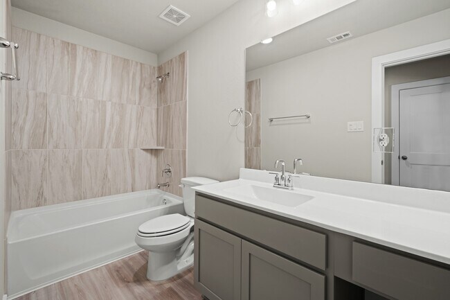 Building Photo - 21667 Wave Holw Dr