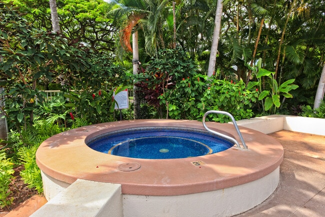 Building Photo - Unfurnished 3 Bedroom, 2.5 Bath Townhome i...
