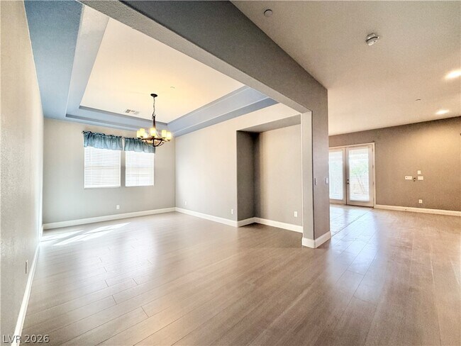 Building Photo - 2117 Thames View St