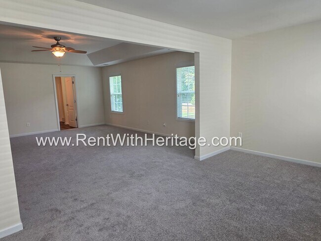 Building Photo - 202 Summer Gate Ln