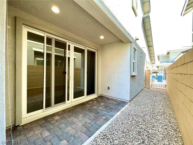 Building Photo - 702 Cottonwood Hl Pl