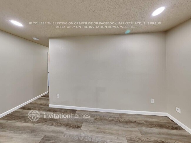 Building Photo - 20604 52nd Ave Ct E