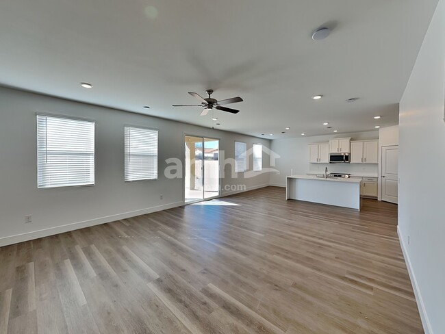 Building Photo - 9668 Harkes Dr