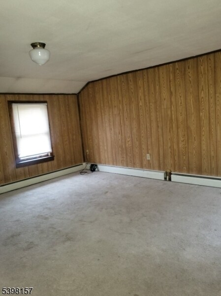 Building Photo - 715 E Central Ave