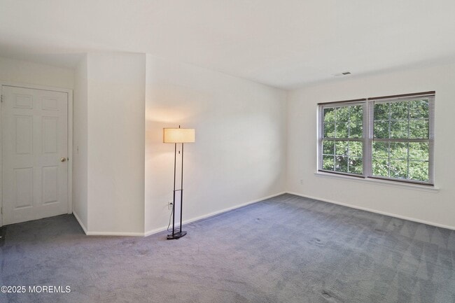 Building Photo - 2504 Lighthouse Ln
