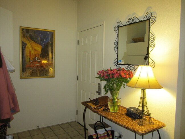 Building Photo - 117 Bayside Ct