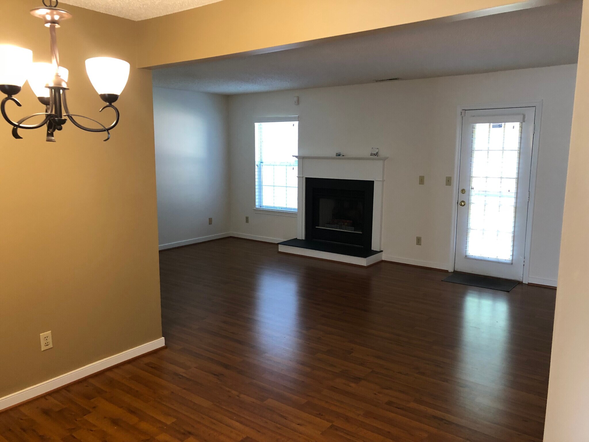 Building Photo - 4114 Bush Lake Dr