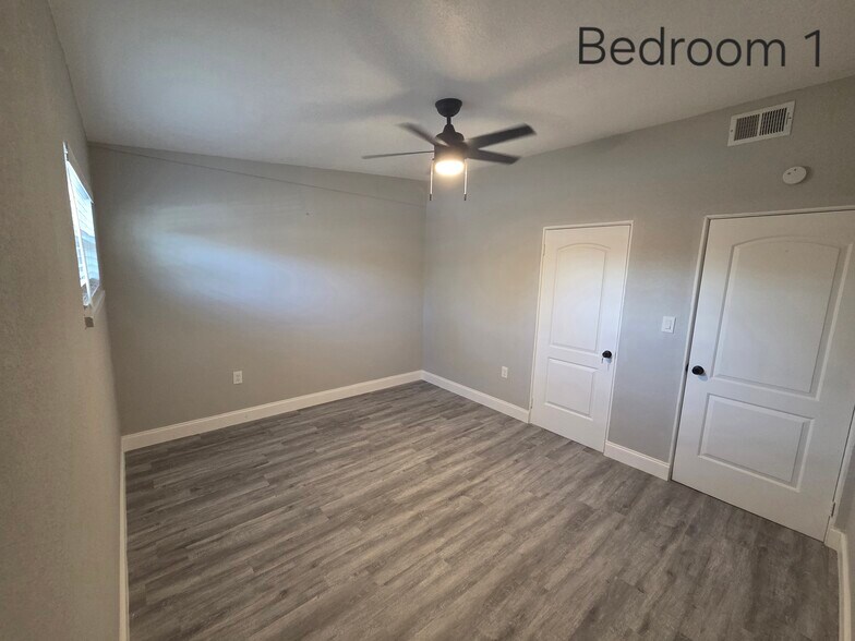 Building Photo - 2410 11th St