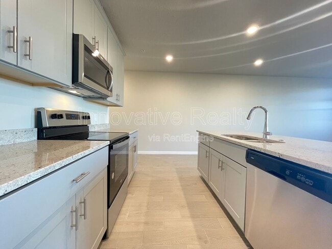 Building Photo - 2548 Sweet Viburnum Wy