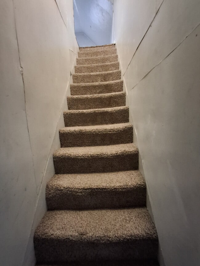 Building Photo - 1531 Johnson Ave