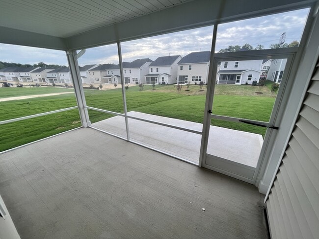 Building Photo - 1160 Topaz Cave Cir