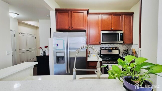 Building Photo - 548 E Celebration Way