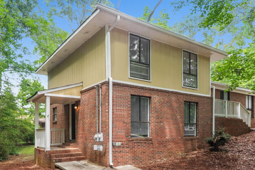 Primary Photo - 9050A Spillers Dr SW
