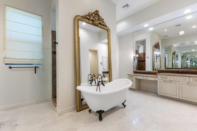 Building Photo - 18127 N 98th Way