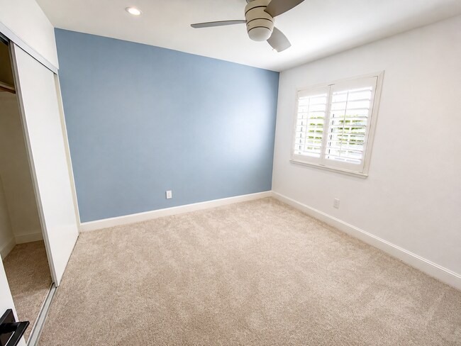 Building Photo - 1299 Rolling Hills Ct
