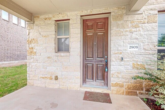 Building Photo - 2908 Harvester Ln