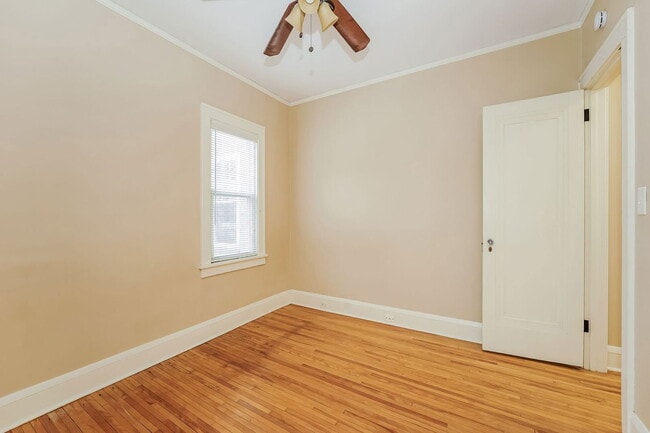 Building Photo - 4949 Penn Ave S