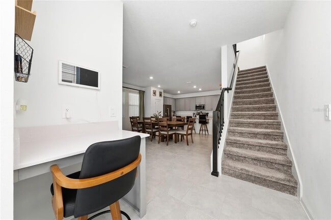 Building Photo - 4132 Jespersen St